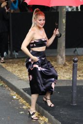 Kate Hudson – Christian Dior Show at Paris Fashion Week 07/03/2023