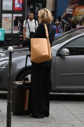 Kate Hudson - Leaving Her Hotel in Paris 07/05/2023
