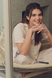 Kendall Jenner – Moon Rose Mint Collection 2022 (more photos)