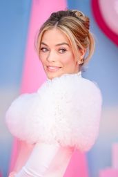 Margot Robbie - "Barbie"  Premiere in London 07/12/2023