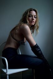 Margot Robbie - Vogue Australia July 2023