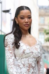 Ming Lee Simmons – Arrives at the Elie Saab Show at Paris Fashion Week 07/05/2023
