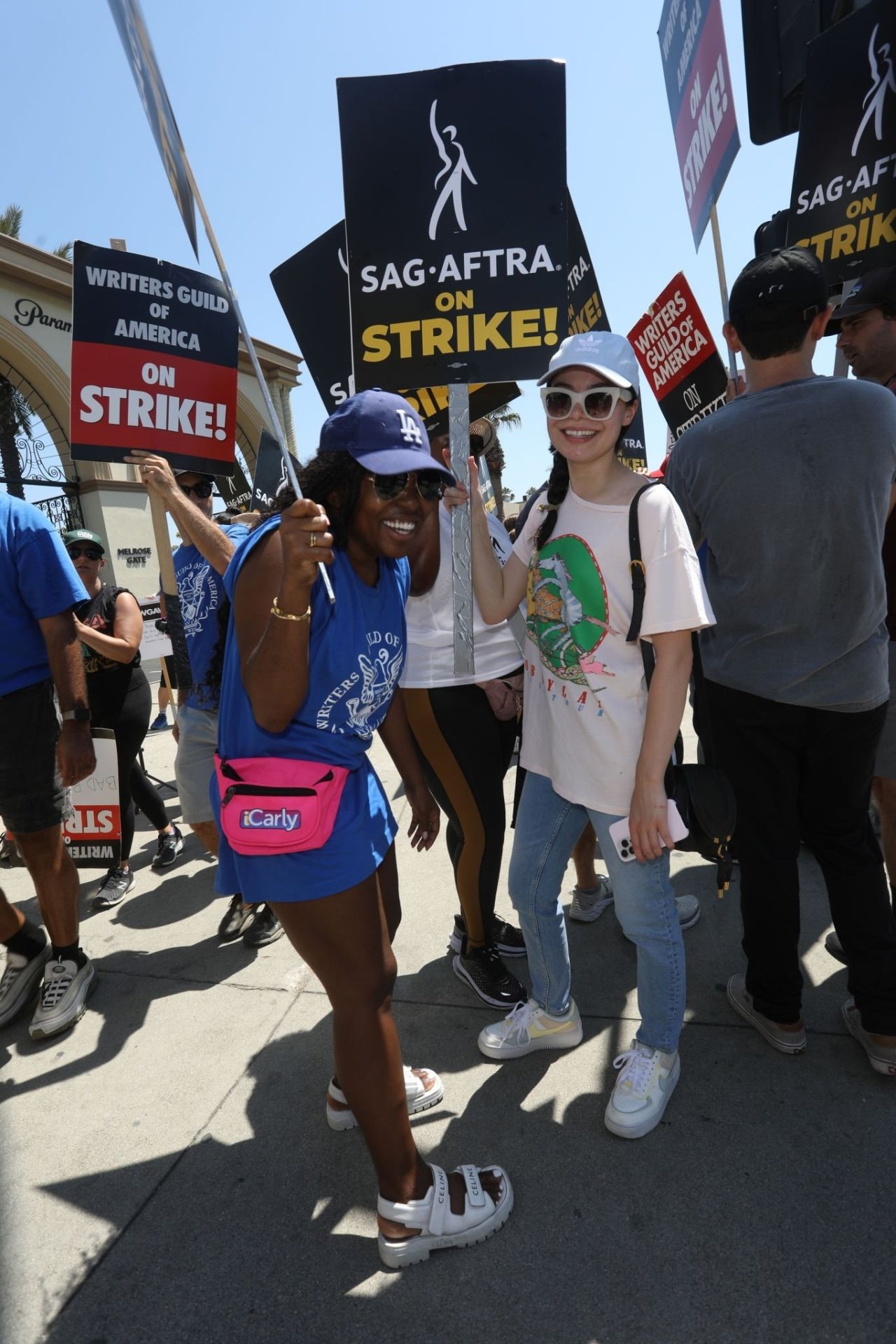 Miranda Cosgrove - SAG-AFTRA Actors Union Strike in Los Angeles 07/18 ...