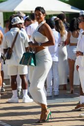 Nicole Murphy - Arrives at the 4th of July White Party at Nobu in Malibu 07/04/2023
