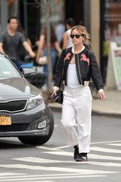 Olivia Wilde Street Style - New York 07/08/2023