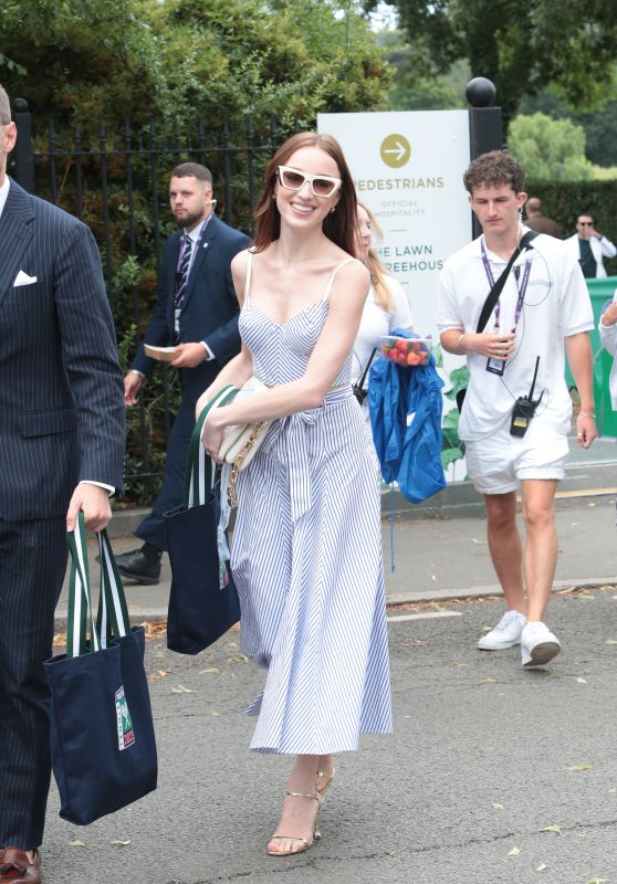 Phoebe Dynevor - Wimbledon Tennis Championships in London 07/09/2023