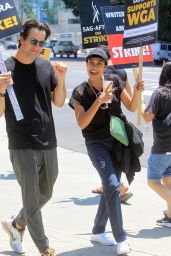 Rosario Dawson – SAG AFTRA Strike at Paramount in Los Angeles 07/17/2023