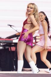 Sabrina Carpenter - British Summer Time at Hyde Park in London 07/02/2023