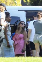 Sam Faiers - Photo Shoot Outside Beverly Hills Hotel 07/11/2023