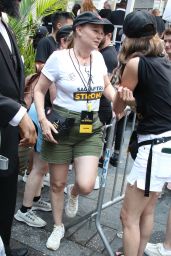 Samantha Mathis – “Rock the City for a Fair Contract” Rally at Times Square 07/25/2023
