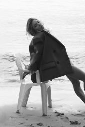 Sydney Sweeney - Harper