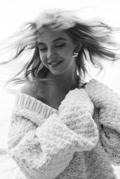 Sydney Sweeney - Harper
