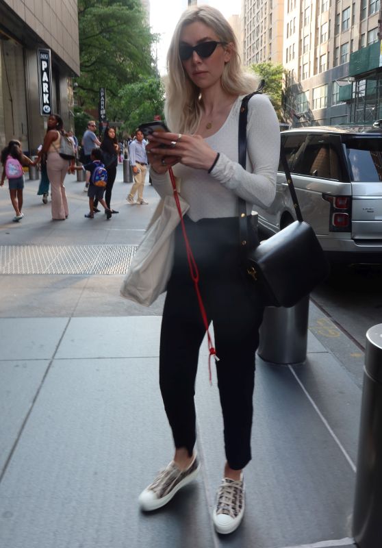 Vanessa Kirby - Out in New York 07/12/2023 • CelebMafia