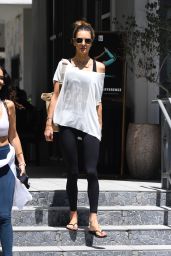 Alessandra Ambrosio Makeup-Free Shopping in Brentwood 08/18/2023