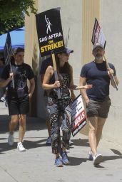 Alison Brie - SAG-AFTRA Actors Union Strike in Los Angeles 08/03/2023