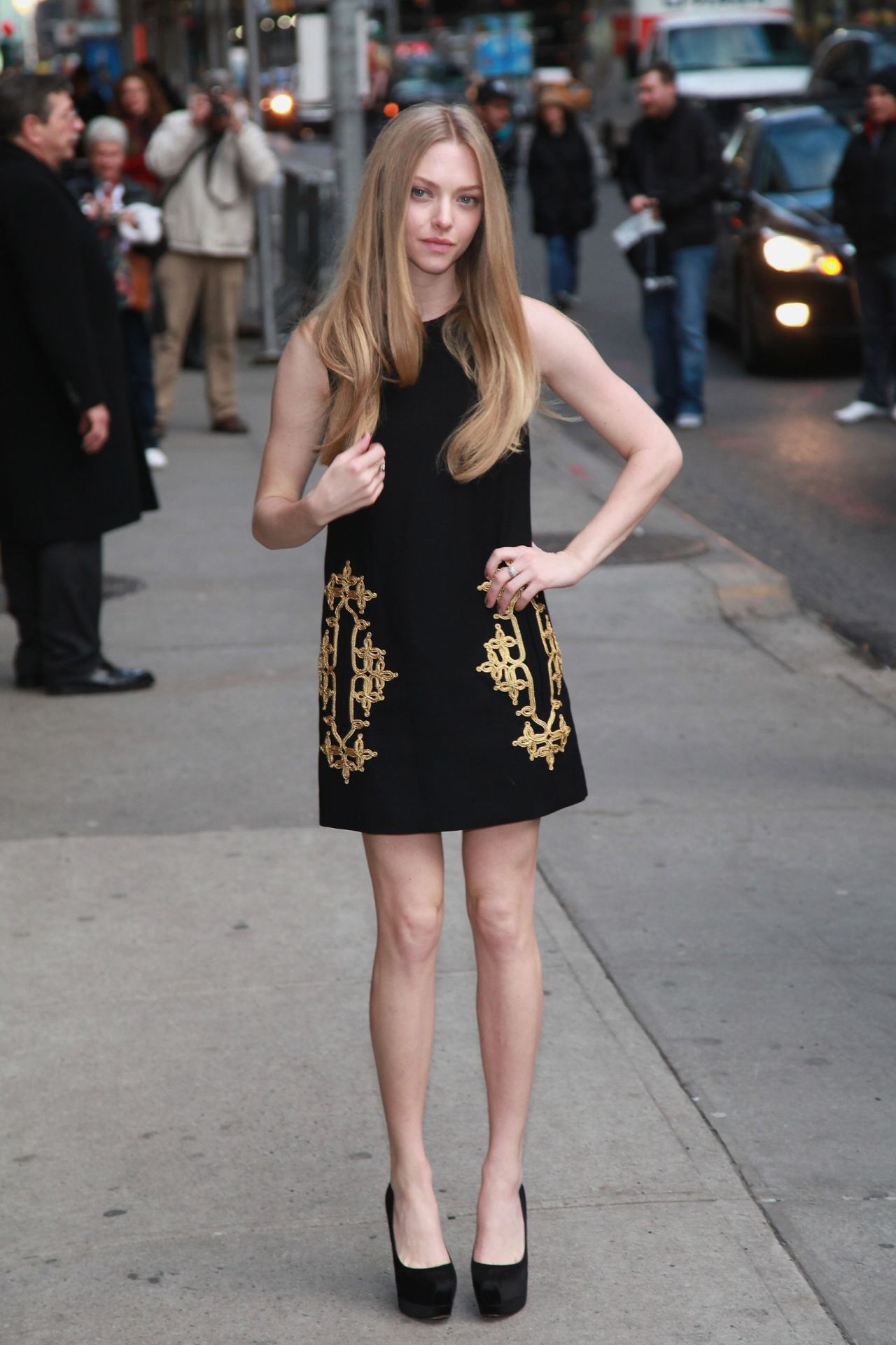 Amanda Seyfried - Visits "Late Show With David Letterman" 12/11/2012