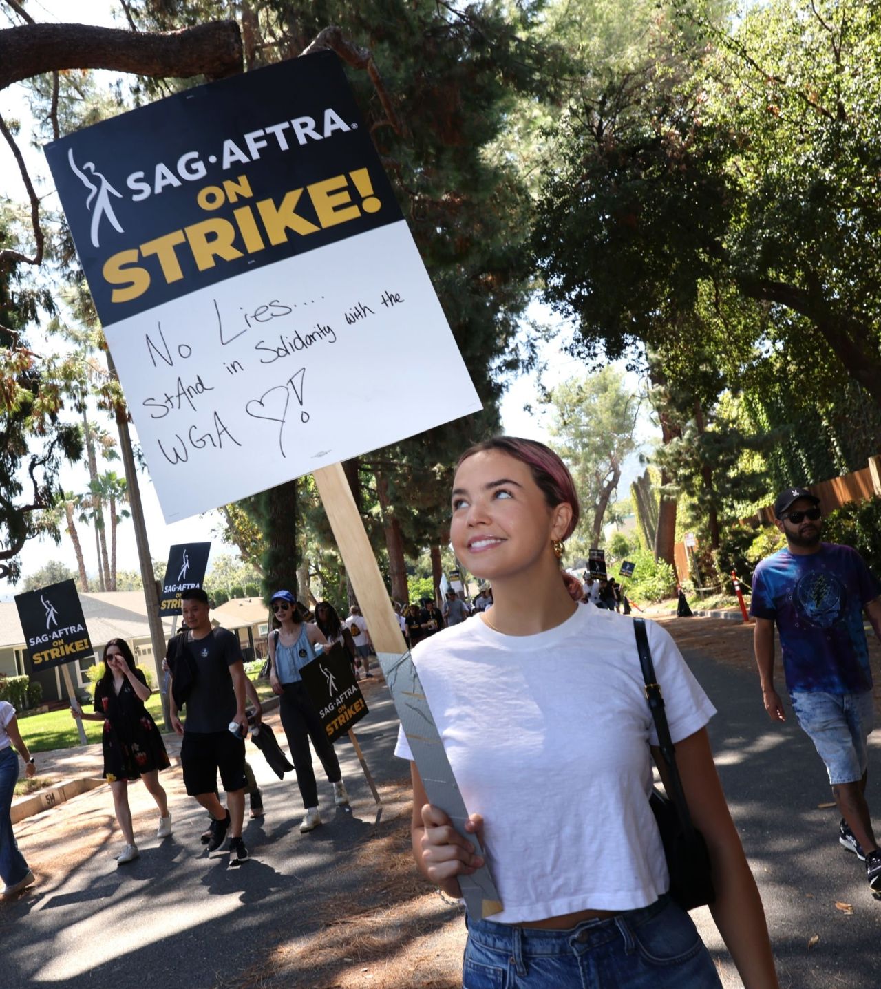 Bailee Madison - SAG-AFTRA Actors Union Strike in Burbank 08/22/2023