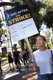 Bailee Madison - SAG-AFTRA Actors Union Strike in Burbank 08/22/2023
