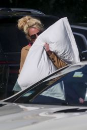 Britney Spears - Leaving Hotel in LA 08/27/2023