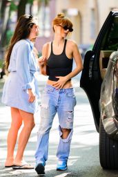 Emily Ratajkowski in Ripped Jeans and a Tiny crop in New York 08/11/2023