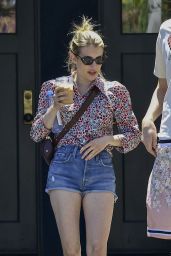 Emma Roberts and Cody John - Shopping in Los Feliz 08/02/2023