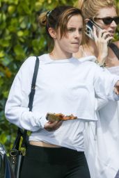 Emma Watson Makeup-Free in Miami 08/14/2023