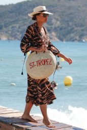 Emma Weymouth - Arriving at Club 55 in Saint Tropez 08/29/2023