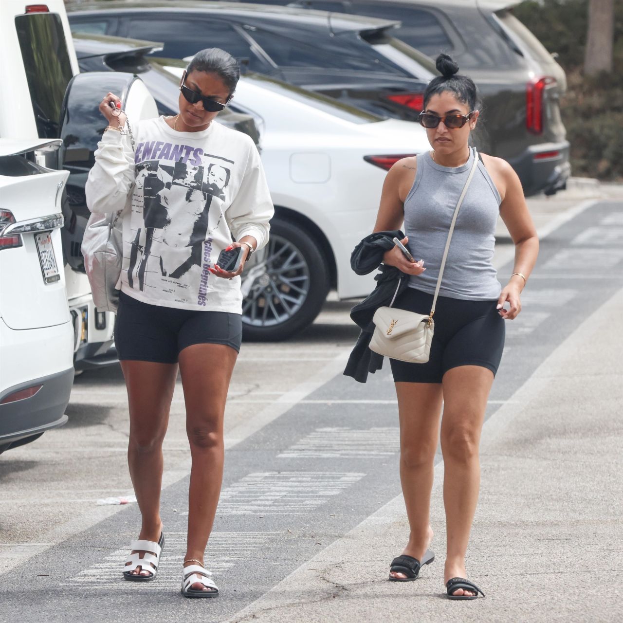 Eniko Parrish - Shopping in Calabasas 08/09/2023 • CelebMafia