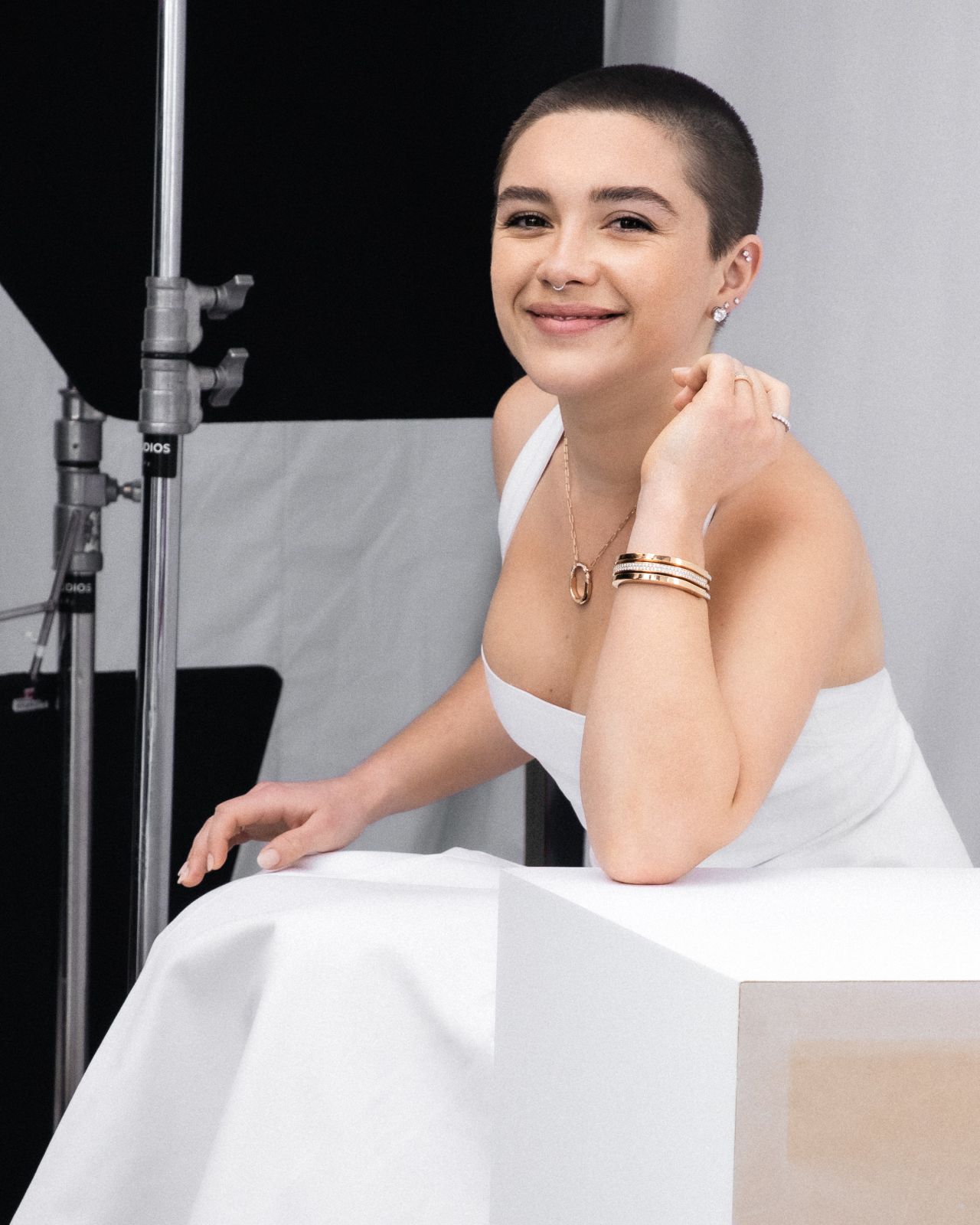 Florence Pugh - Tiffany & Co's Lock Campaign 2023 (+4) • CelebMafia