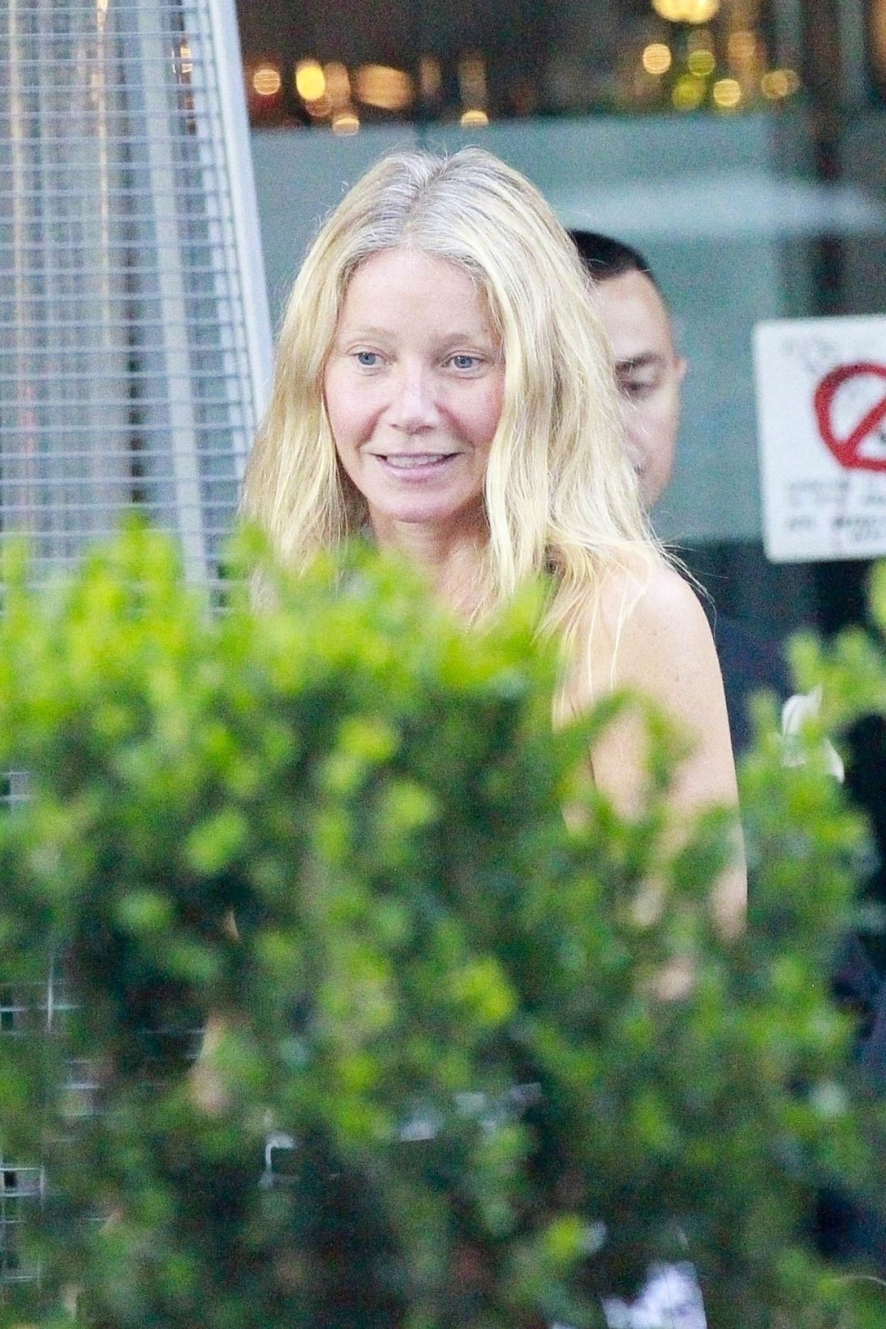 Gwyneth Paltrow Makeup Free at Mr. Chow in Beverly Hills 08/27/2023 ...