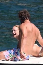 Heather Graham and John de Neufville on Holiday on the Amalfi Coast 08/22/2023