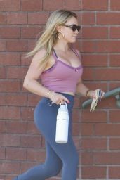 Hilary Duff in Workout Outfit in Sherman Oakes 08/07/2023