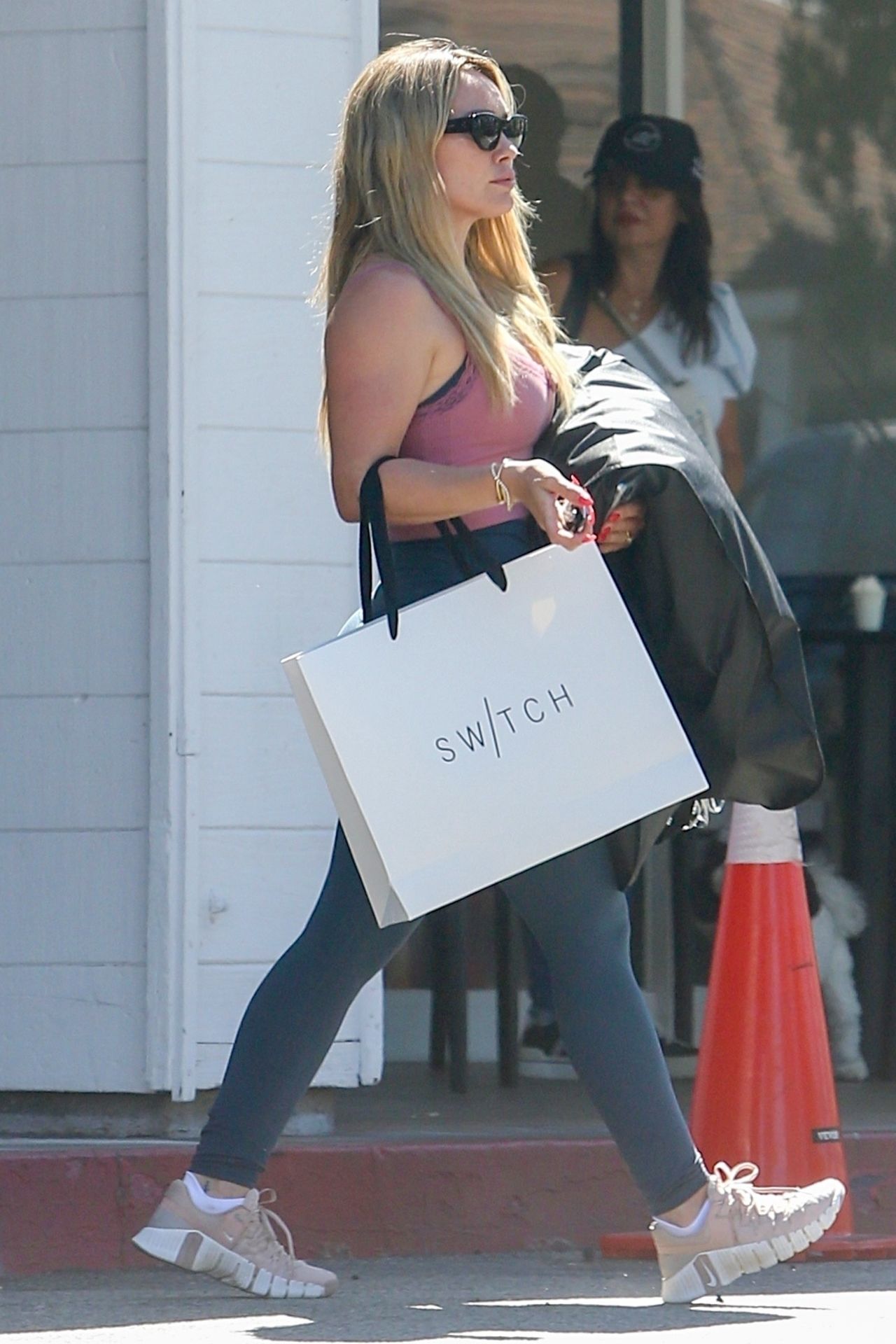 Hilary Duff Los Angeles May 18, 2023 – Star Style