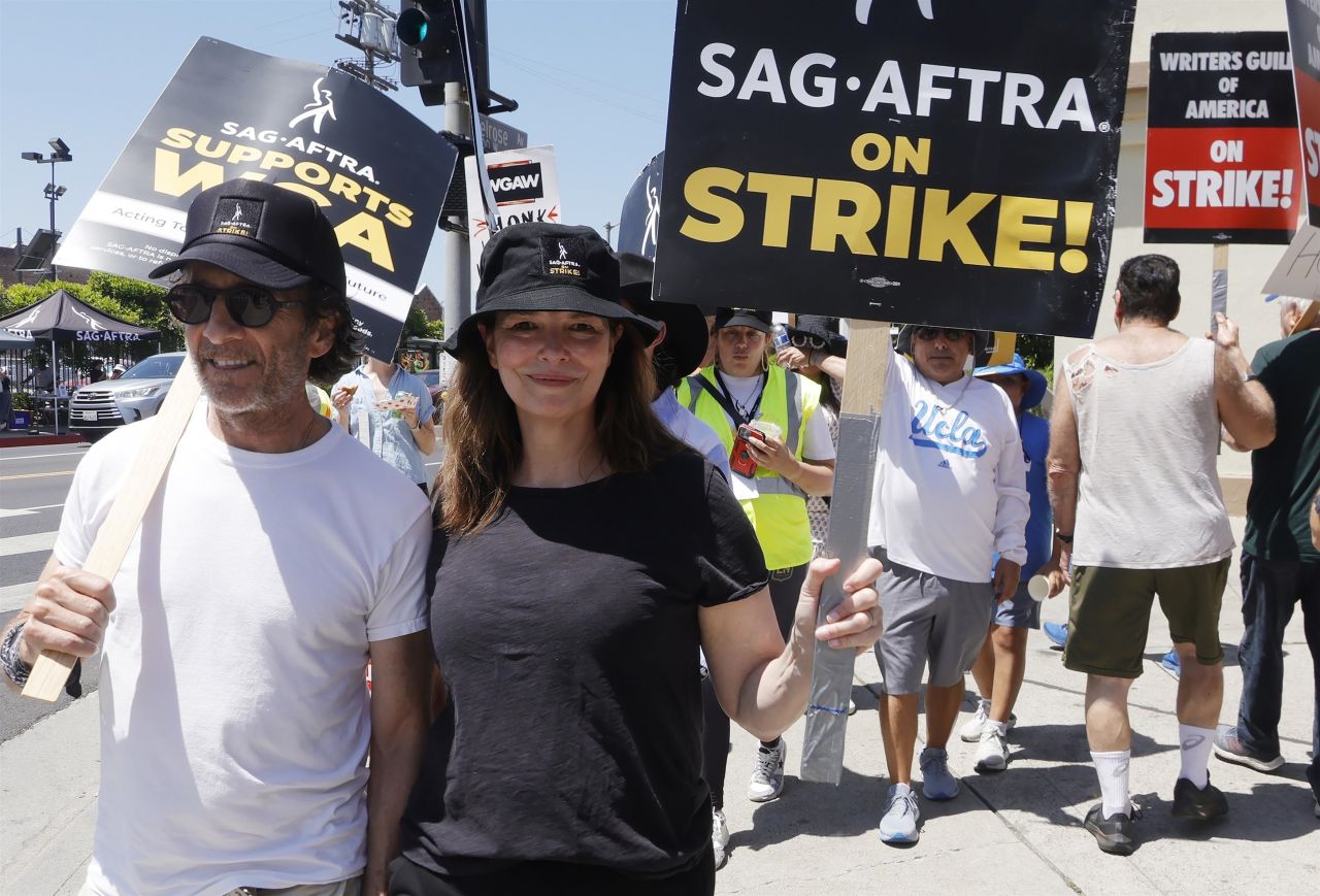 Jeanne Tripplehorn at the SAG-AFTRA and WGA Strike Outside Paramount