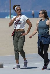 Jennifer Garner at Santa Monica Beach 08/22/2023
