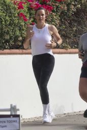 Jennifer Garner - Morning Run in Los Angeles 08/13/2023