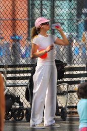 Jennifer Lawrence - Out in New York City 08/21/2023