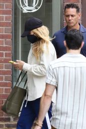 Jennifer Lawrence - Out in NYC 08/25/2023