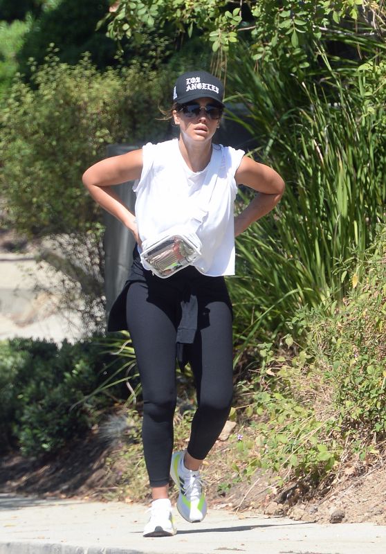 Jessica Alba - Hiking in Los Angeles 08/07/2023