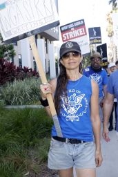 Justine Bateman – Members of SAG-Aftra and the WGA Join the Picket Line at Netflix Offices in LA 08/14/2023