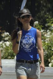 Justine Bateman - SAG-AFTRA Strike Outside Netflix Headquarters in LA