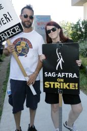 Kate Flannery – Members of SAG-Aftra and the WGA Join the Picket Line at Netflix Offices in LA 08/14/2023