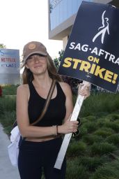 Kathryn Cochrane – Members of SAG-Aftra and the WGA Join the Picket Line at Netflix Offices in Los Angeles 08/14/2023