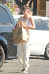 Kristen Stewart - Out in Los Feliz 08/07/2023