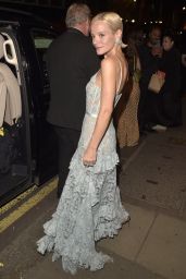 Lily Allen Leaving the Apollo Theatre in London 08/24/2023