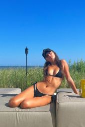 Lily Chee Live Stream Video and Photos 08/02/2023