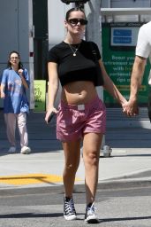 Natalie Joy - Strolling Along Melrose Street in West Hollywood 08/18/2023