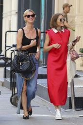 Nicky Hilton and Olivia Palermo - Shopping in New York 08/02/2023
