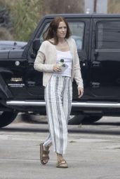 Riley Keough - Filming a Commercial in Malibu 08/09/2023