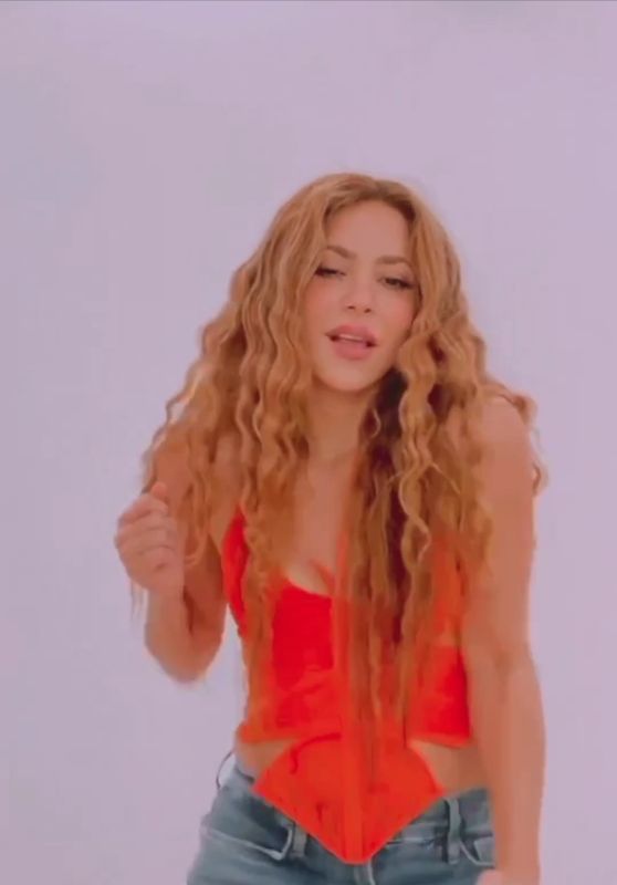 Shakira 08/22/2023